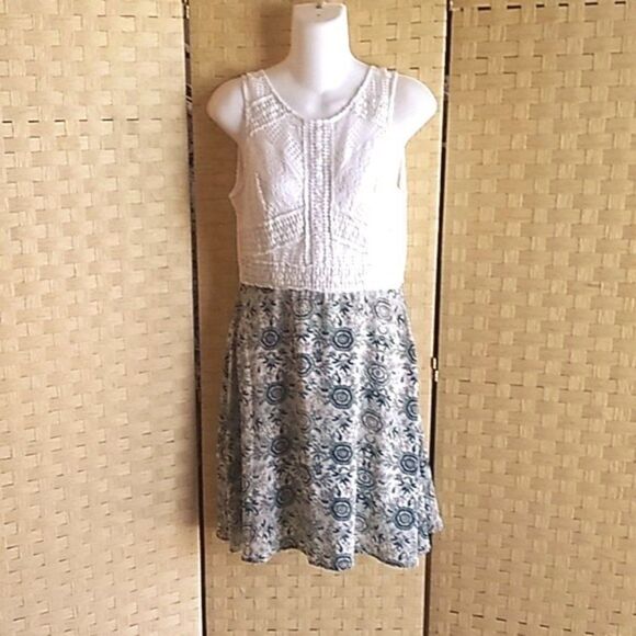 Maurices Dresses & Skirts - Womens Maurices Midi Dress Size 3/4